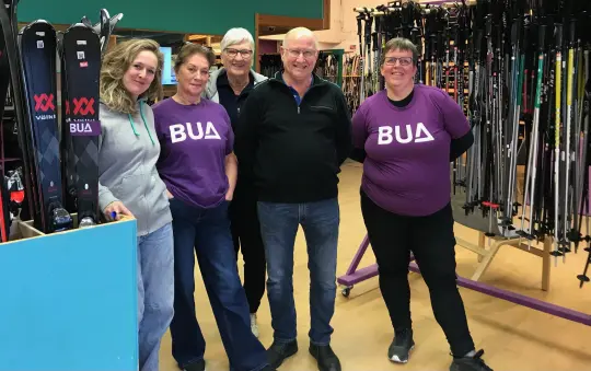 Bilde av de frivillige og de som jobber på Bua Kongsvinger